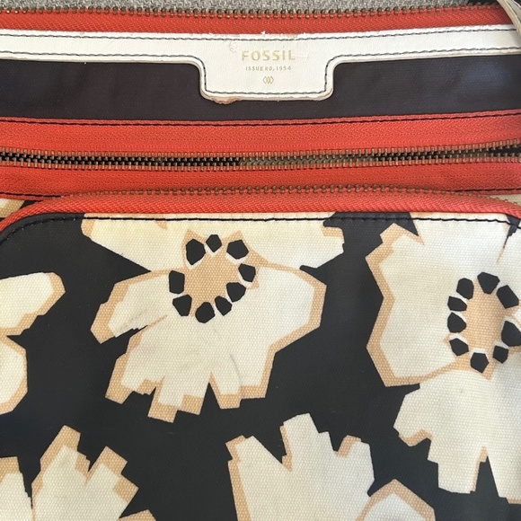 Fossil coated canvas crossbody floral bag - Picture 10 of 10